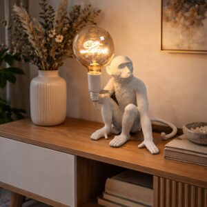Lot “RITA” Lampe à poser, design singe en résine+1 "LOVE" Ampoule décorative à filament